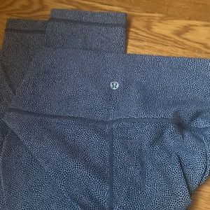 Lululemon wunder under cropped leggings size 4